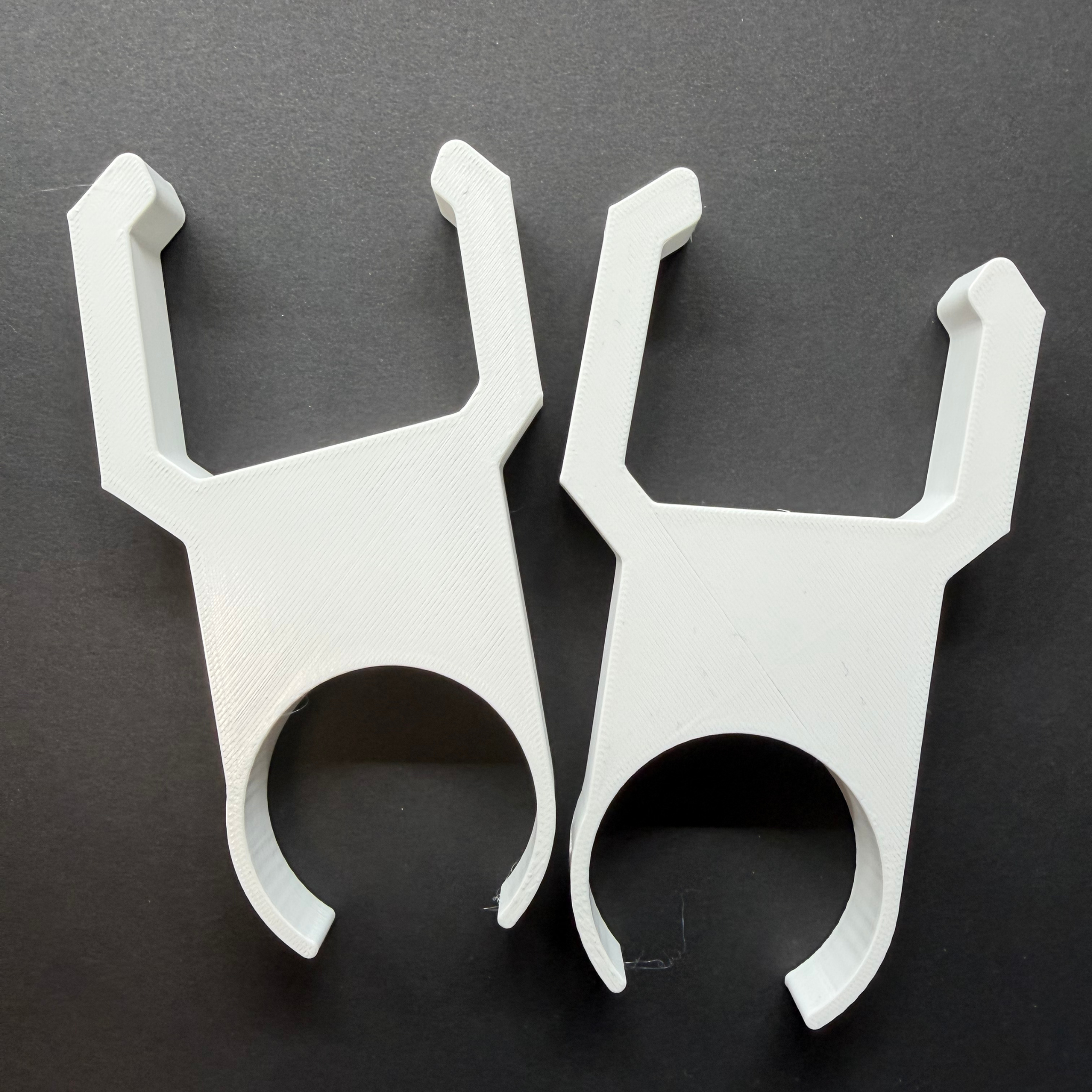 Tube Light Clips (Pair)